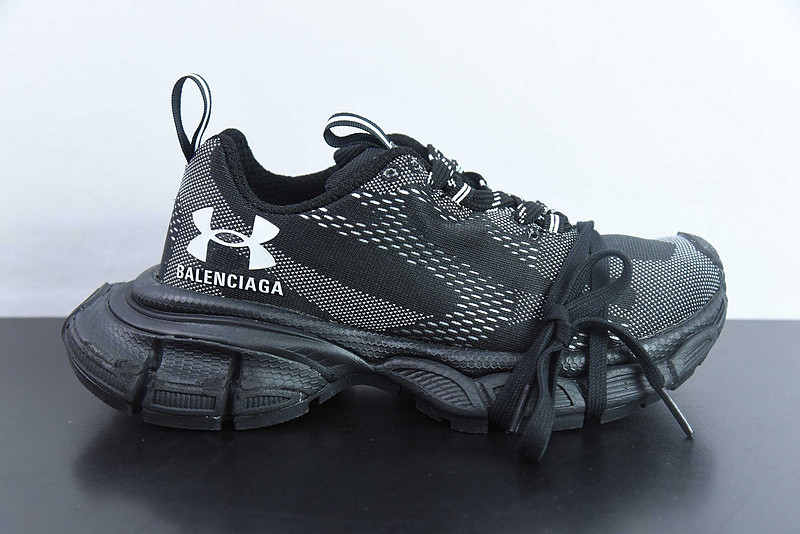 BC 3XL SNEAKER