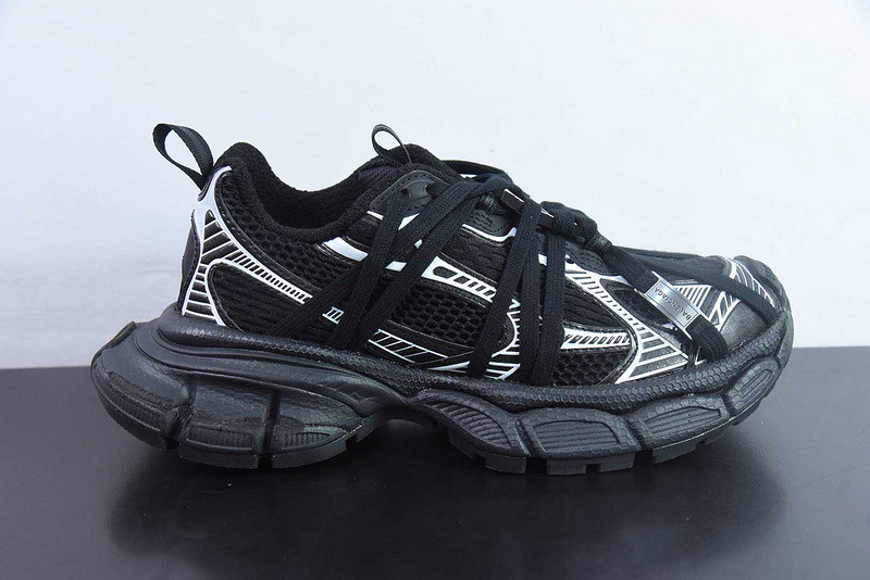 BC 3XL SNEAKER