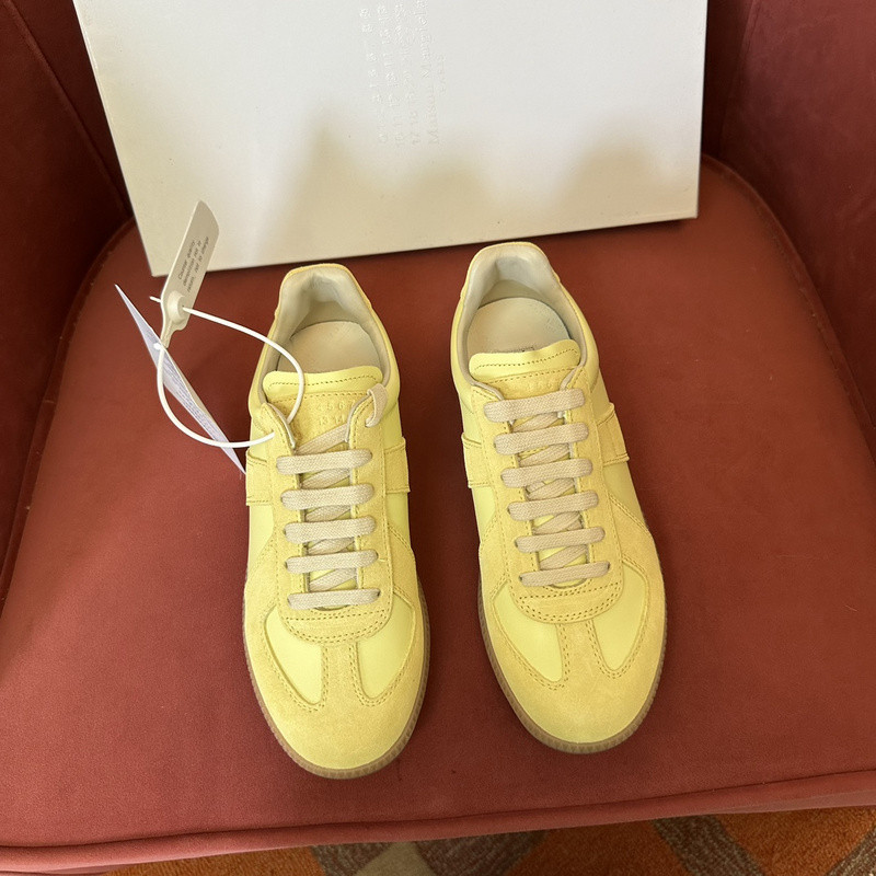 ma*s*n Ma*i*la sneaker